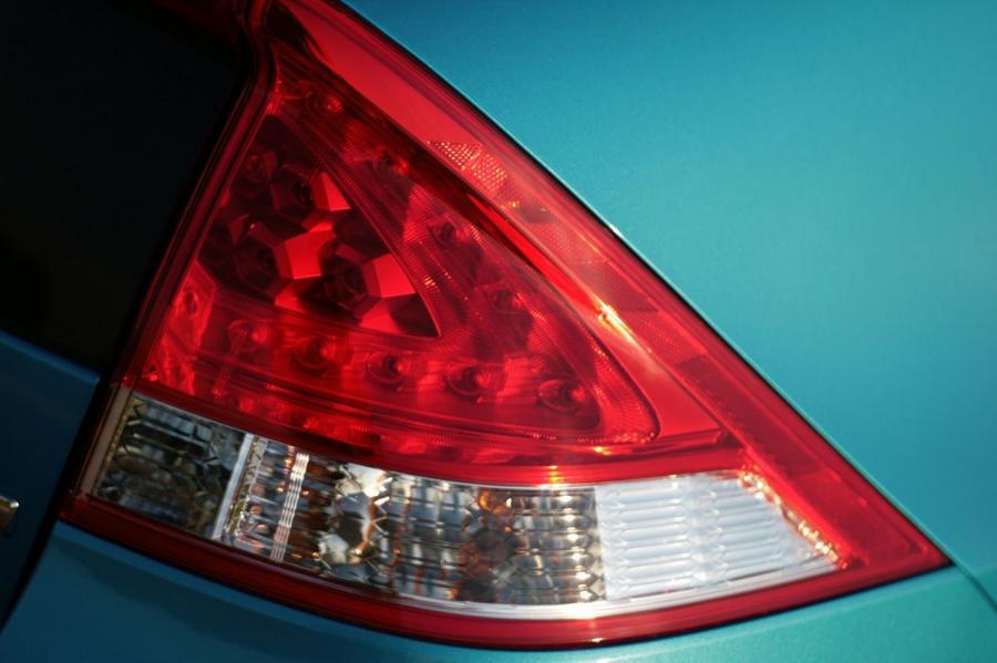  Honda Insight EX 2010 года  (фото 43 из 53)